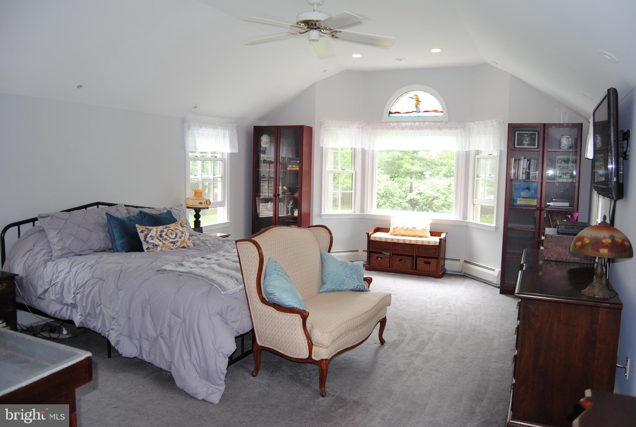 717 Cedar Hill Road Ambler, PA 19002 - Photo 18 of 38 Master bedroom