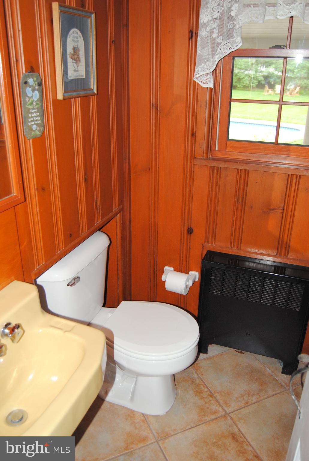 717 Cedar Hill Road Ambler, PA 19002 - Photo 28 of 38 1st floor powder room