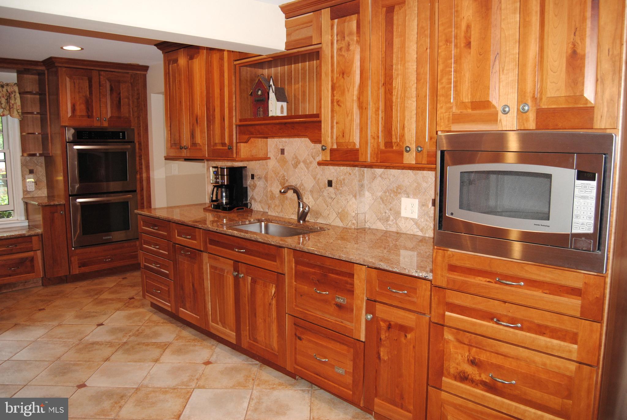 717 Cedar Hill Road Ambler, PA 19002 - Photo 8 of 38 Gallery Image 8