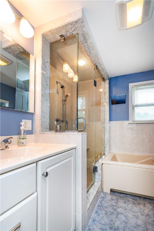 17 King Road Middletown, RI 02842 - Photo 21 of 46