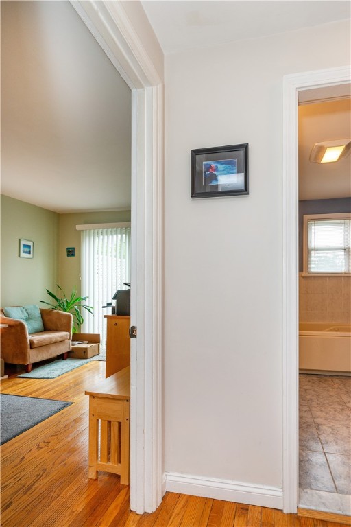 17 King Road Middletown, RI 02842 - Photo 25 of 46