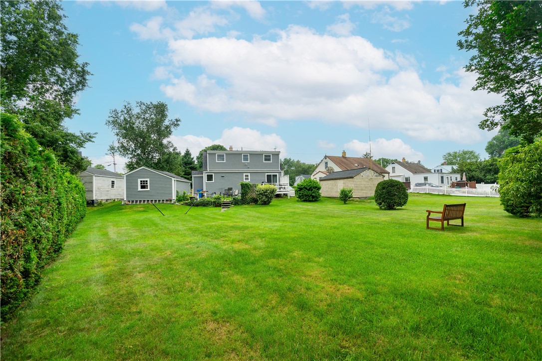 17 King Road Middletown, RI 02842 - Photo 41 of 46