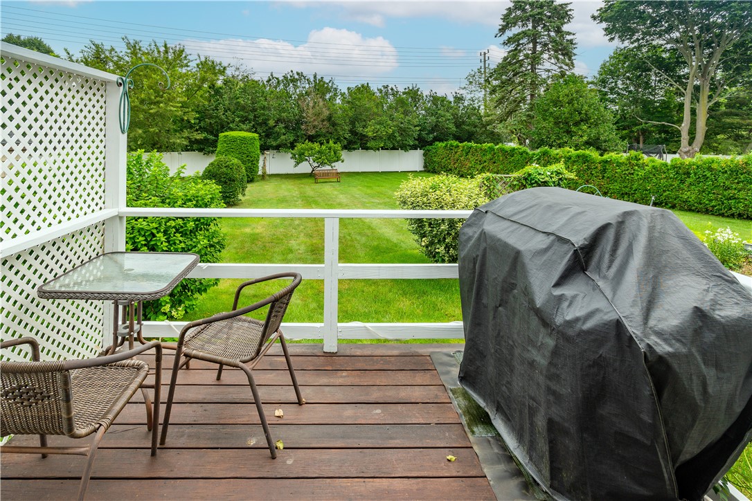 17 King Road Middletown, RI 02842 - Photo 42 of 46