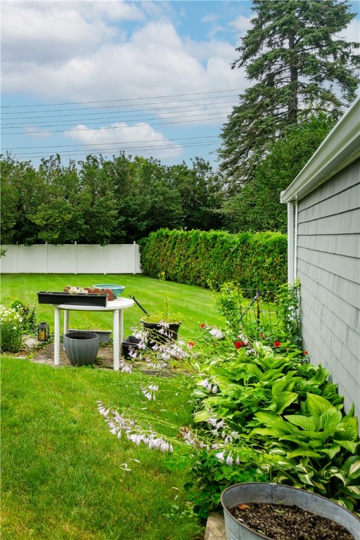 17 King Road Middletown, RI 02842 - Photo 44 of 46