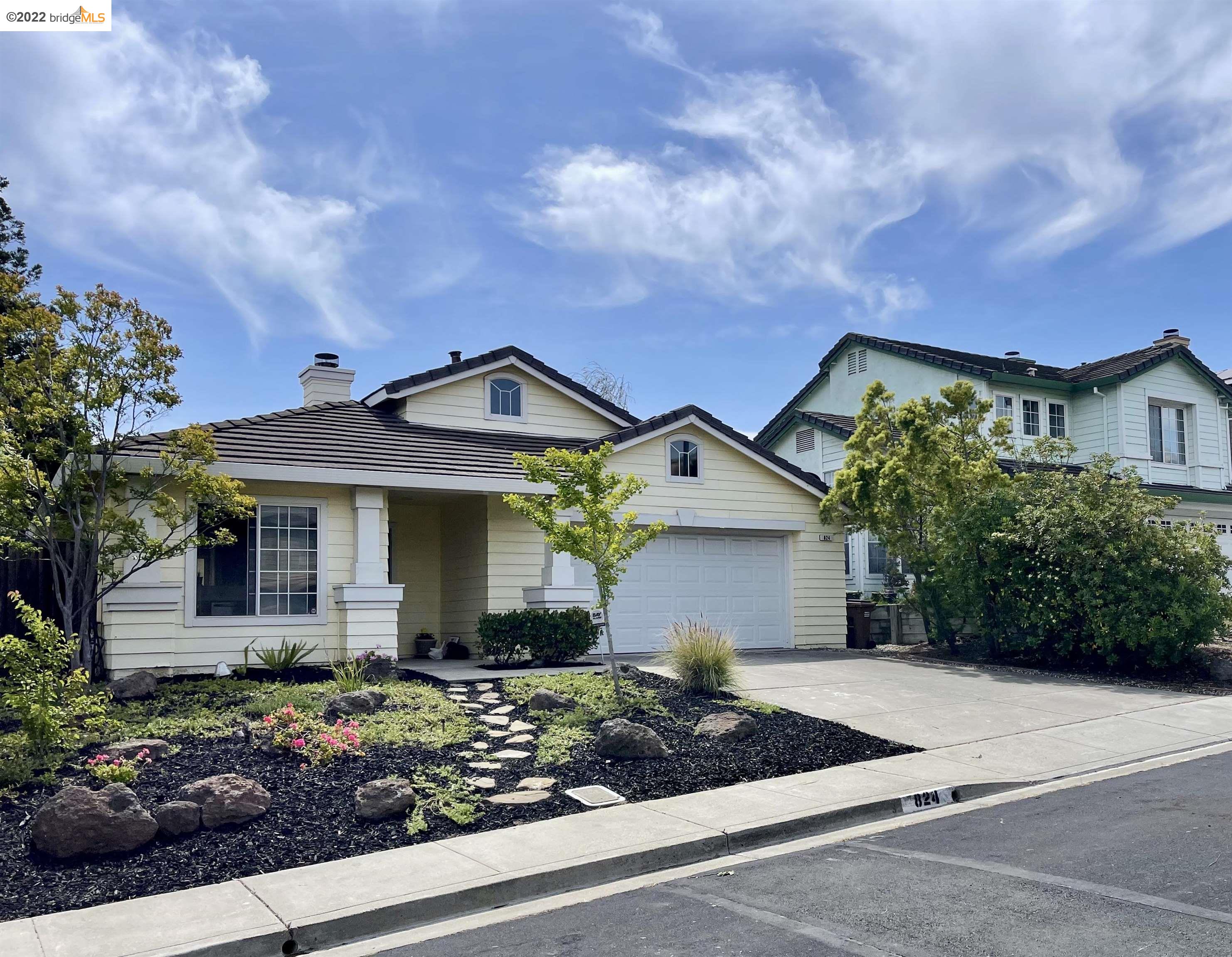 824 Dodd Court Bay Point, CA 94565 - Photo 1 of 1 a front view of a house with garden
