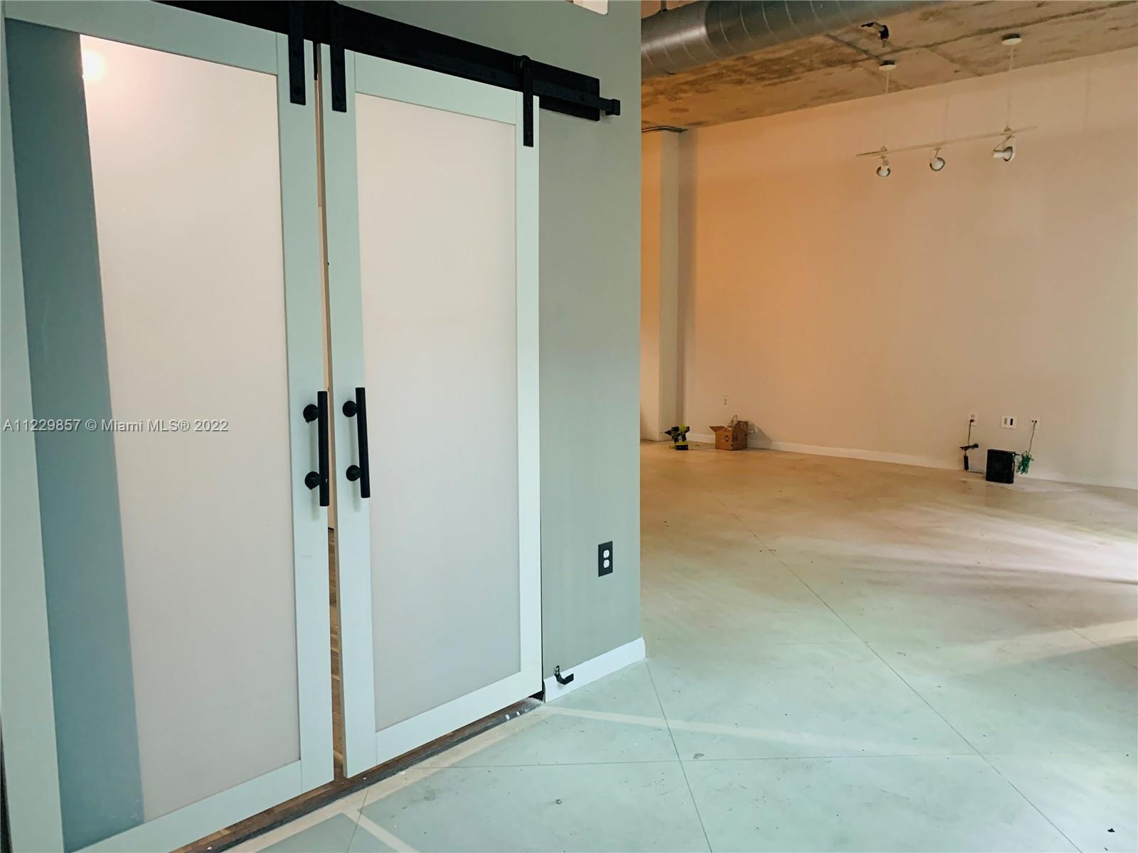 2001 Biscayne Boulevard, Unit 3205 Miami, FL 33137 - Photo 7 of 9