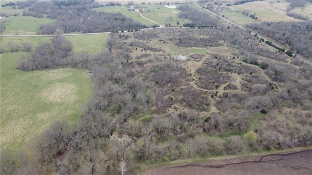 2237 Highway 7 Mapleton, KS 66754 - Photo 12 of 87