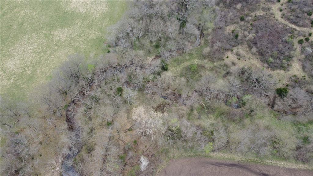 2237 Highway 7 Mapleton, KS 66754 - Photo 15 of 87