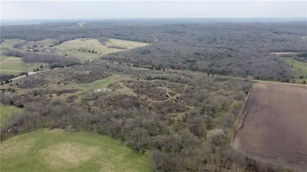 $342,000 | 2237 Highway 7, Mapleton, KS 66754