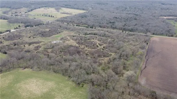 $342,000 | 2237 Highway 7, Mapleton, KS 66754