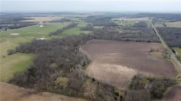 $342,000 | 2237 Highway 7, Mapleton, KS 66754