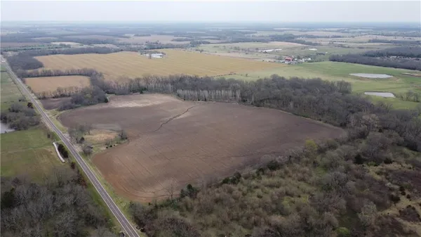 $342,000 | 2237 Highway 7, Mapleton, KS 66754