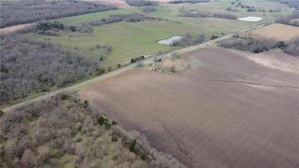 $342,000 | 2237 Highway 7, Mapleton, KS 66754