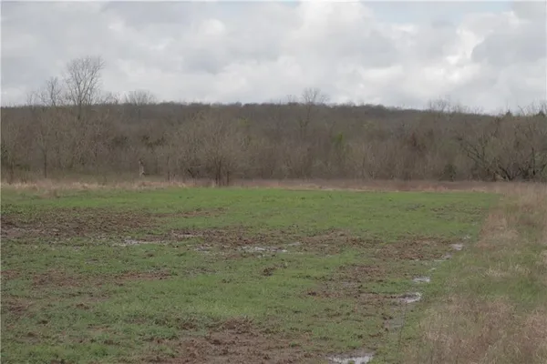 $342,000 | 2237 Highway 7, Mapleton, KS 66754