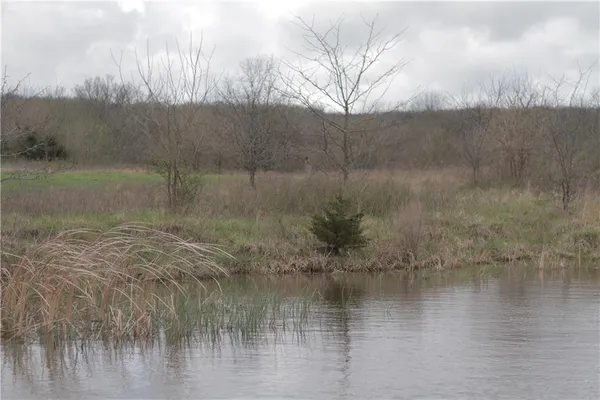 $342,000 | 2237 Highway 7, Mapleton, KS 66754