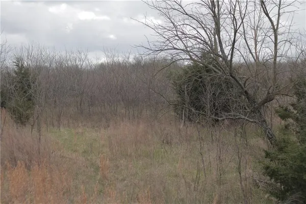 $342,000 | 2237 Highway 7, Mapleton, KS 66754