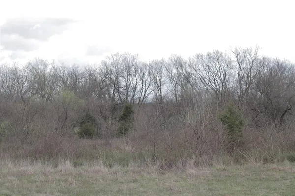$342,000 | 2237 Highway 7, Mapleton, KS 66754