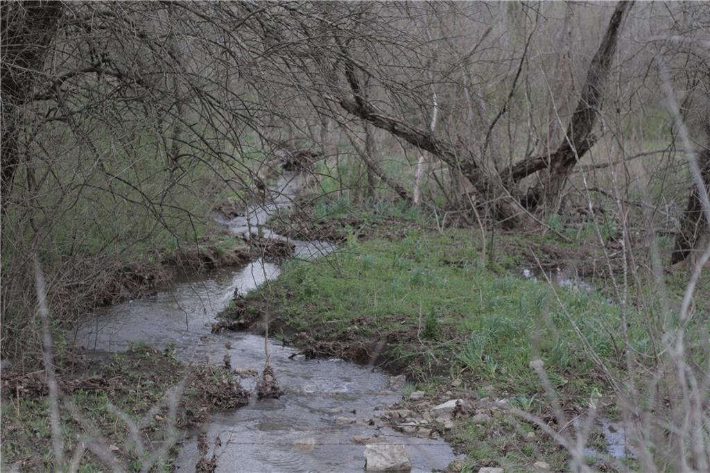 2237 Highway 7 Mapleton, KS 66754 - Photo 67 of 87