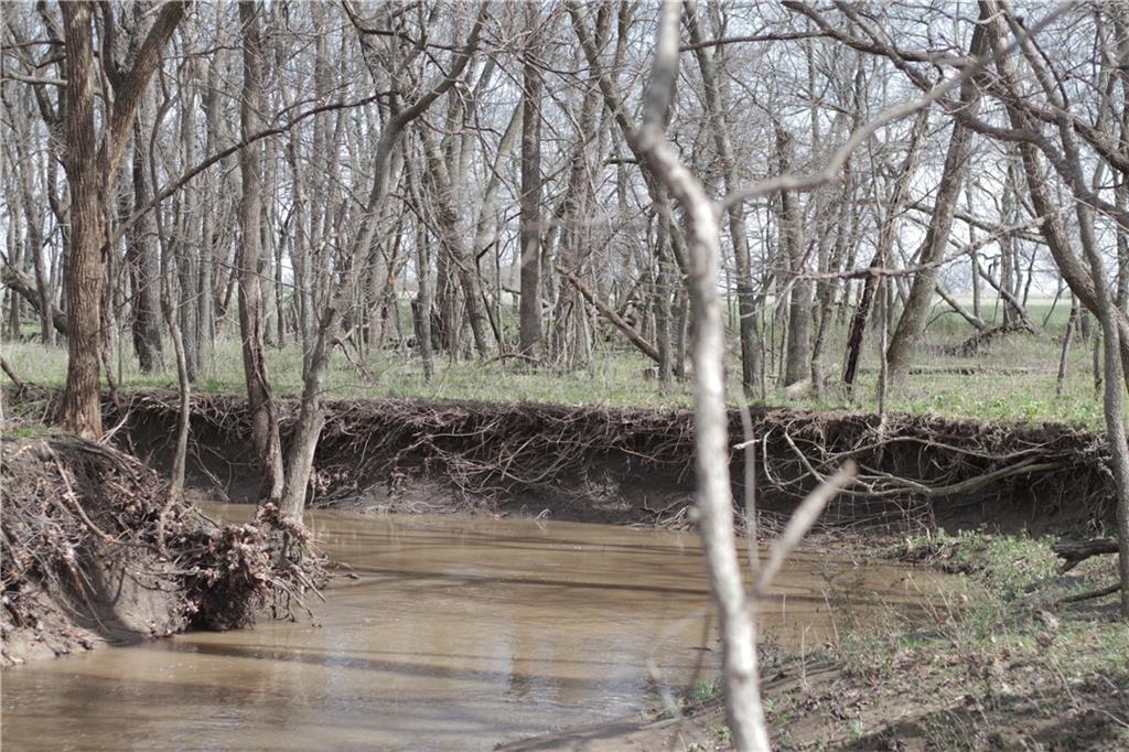 2237 Highway 7 Mapleton, KS 66754 - Photo 76 of 87