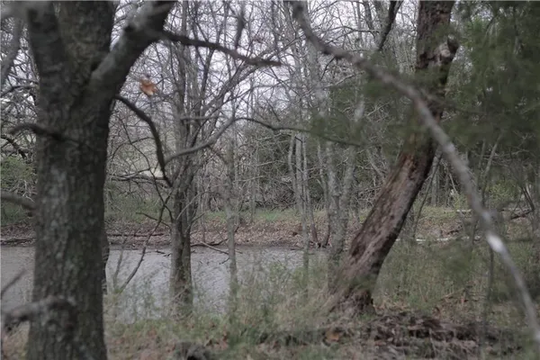 $342,000 | 2237 Highway 7, Mapleton, KS 66754