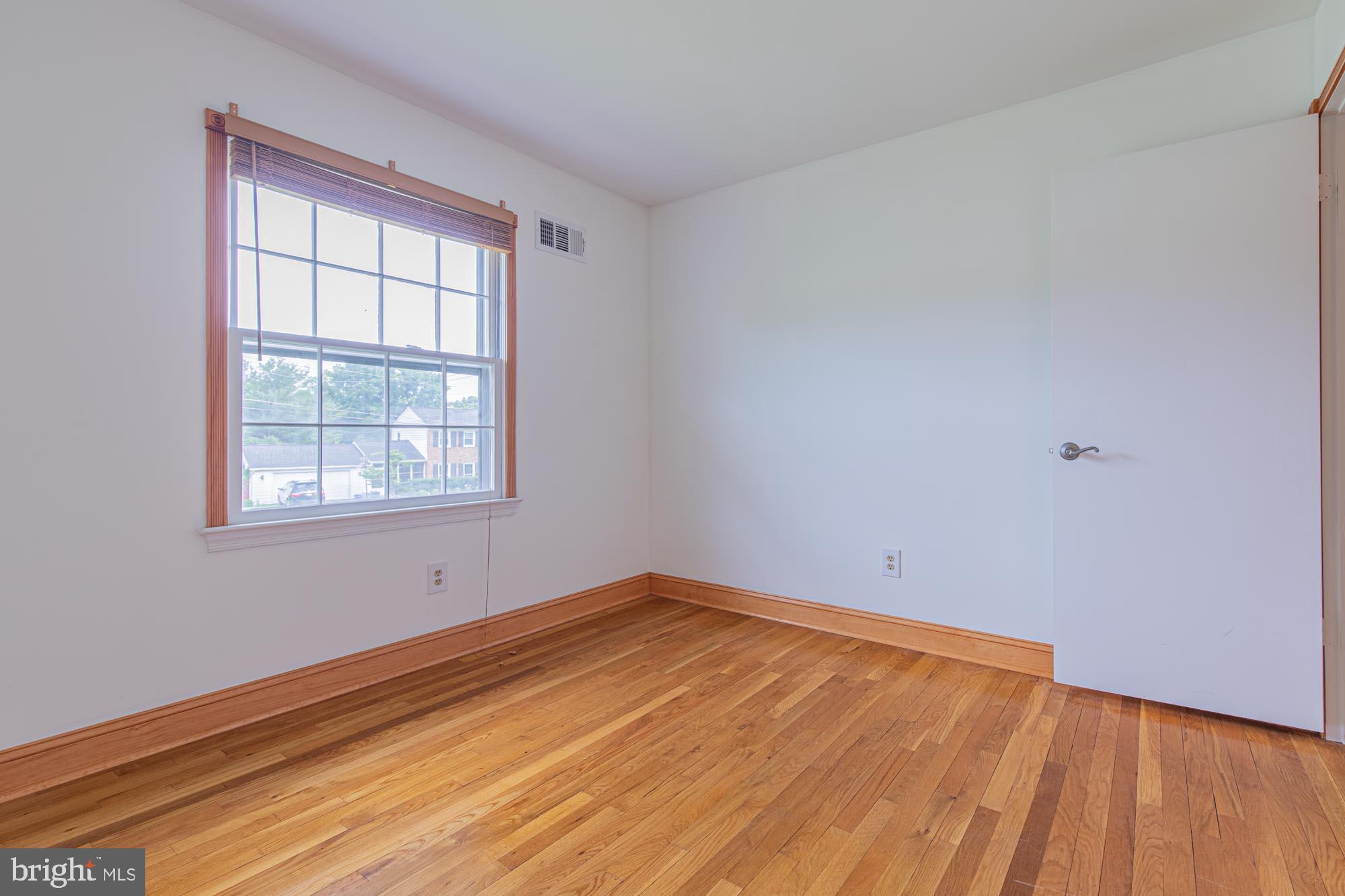 7709 Miller Fall Road Derwood, MD 20855 - Photo 36 of 54 Gallery Image 36