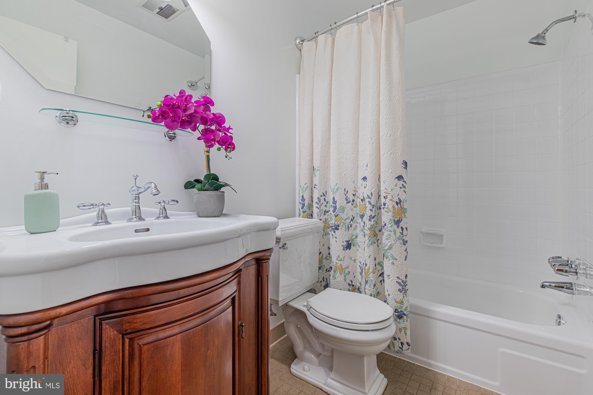 7709 Miller Fall Road Derwood, MD 20855 - Photo 37 of 54 Gallery Image 37