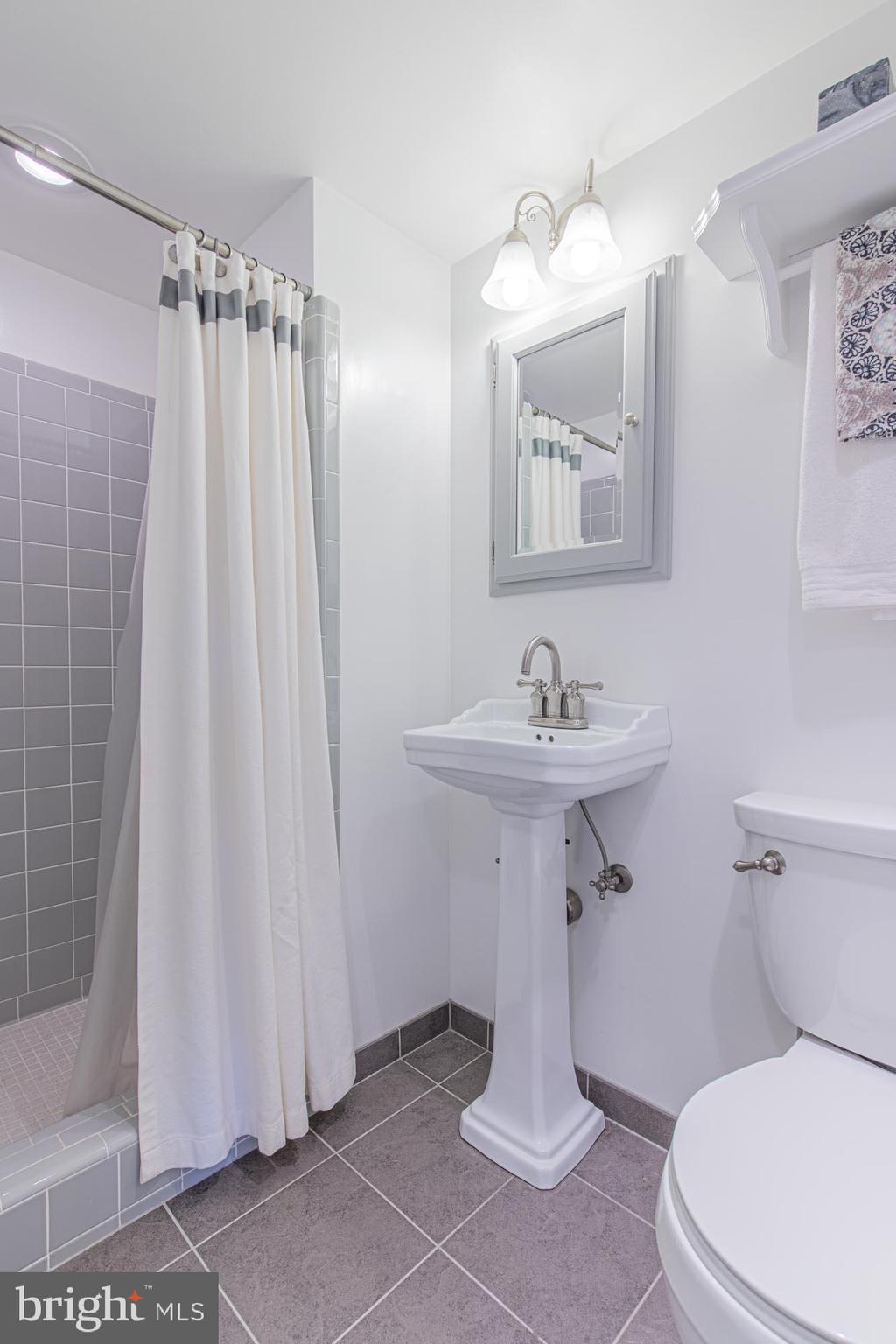 7709 Miller Fall Road Derwood, MD 20855 - Photo 49 of 54 Gallery Image 49