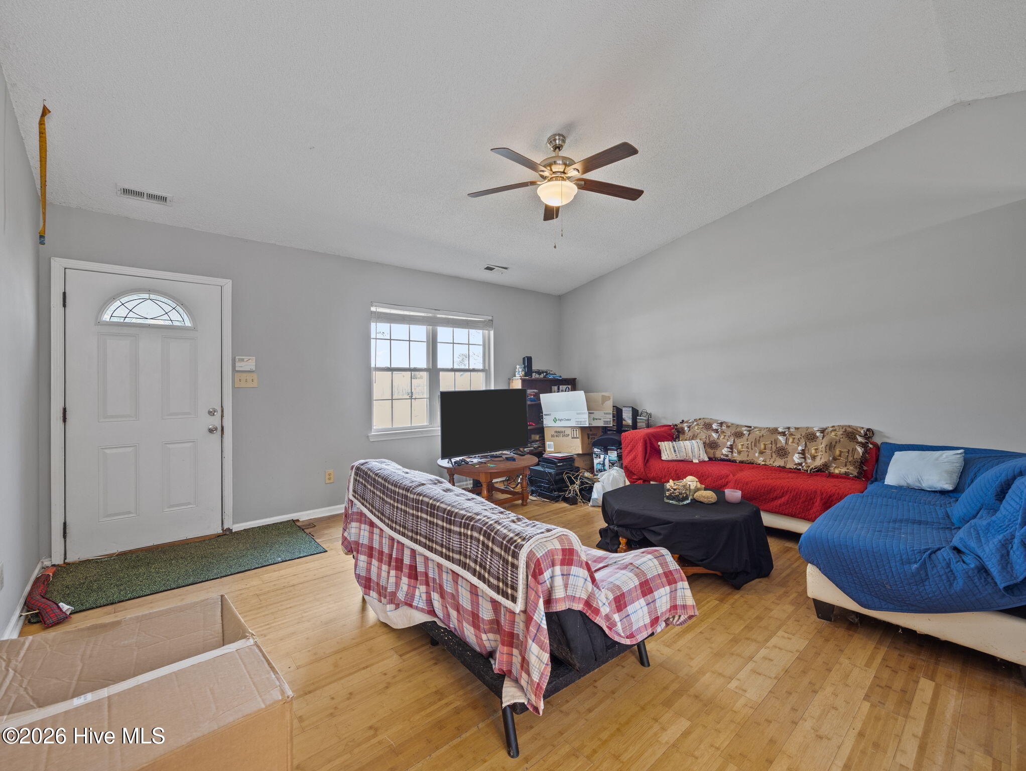 329 Steller Road Jacksonville, NC 28540 - Photo 6 of 46 6-web-or-mls-329 Steller Rd. 6