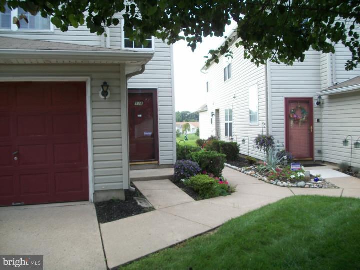 116 Alexander Road Edgewater Park, NJ 08010 - Photo 2 of 3