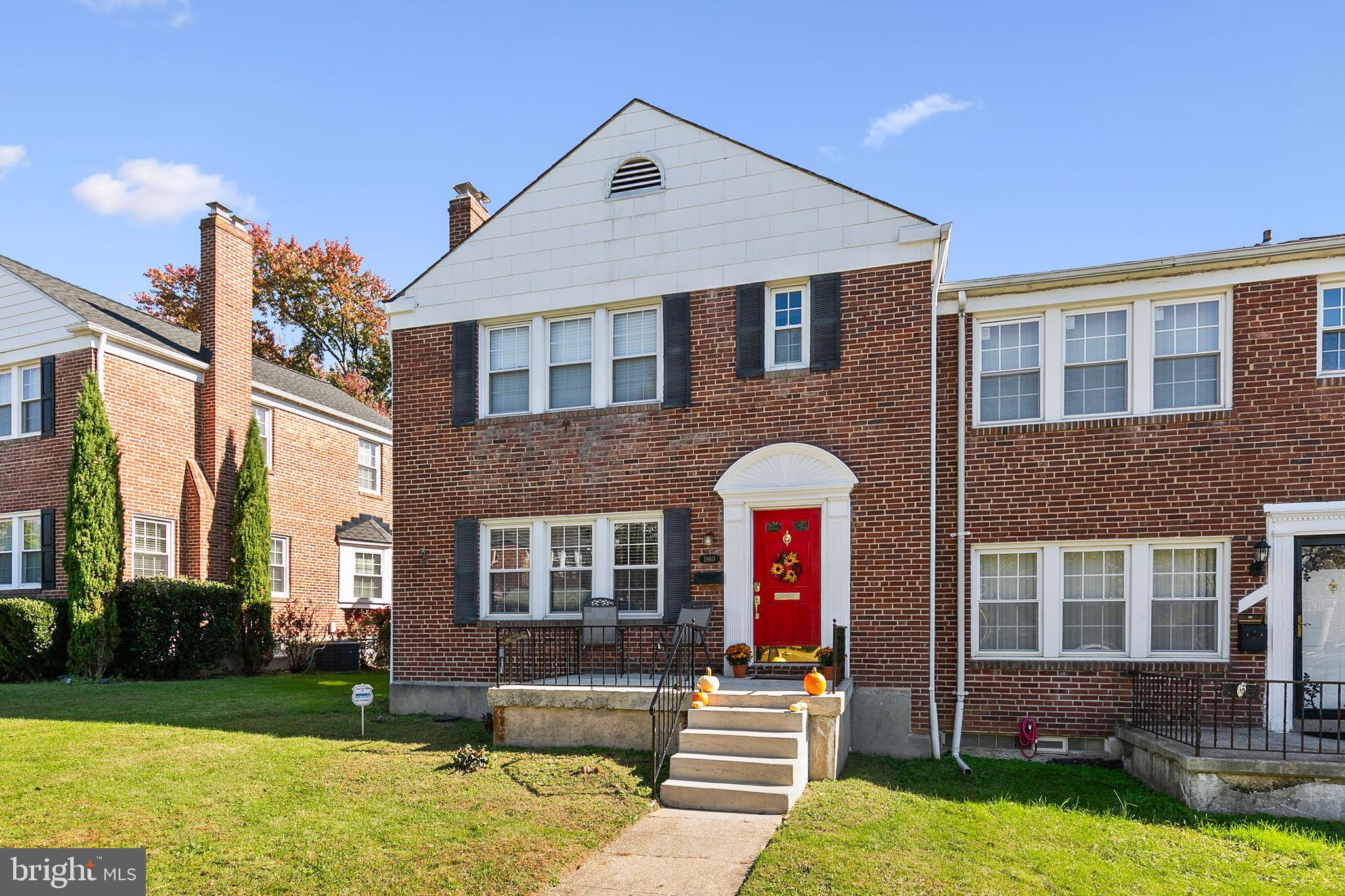 1860 Loch Shiel Road Towson, MD 21286 - Photo 3 of 58 a front view of a house with garden
