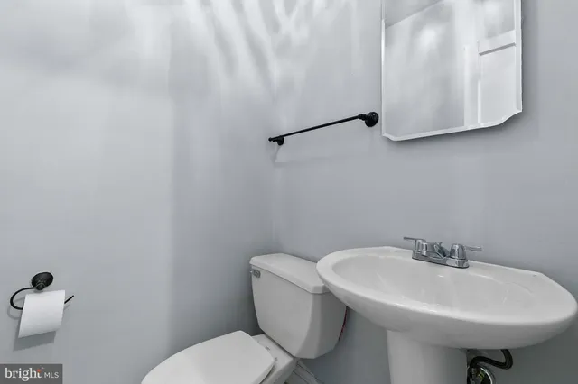 a view of empty room with windows