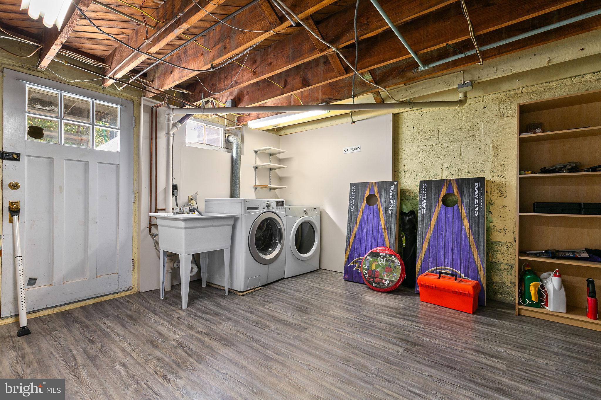 1860 Loch Shiel Road Towson, MD 21286 - Photo 51 of 58 a utility room with dryer and washer