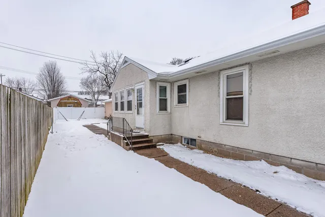 $215,000 | 607 Liberty Street, La Crosse, WI 54603