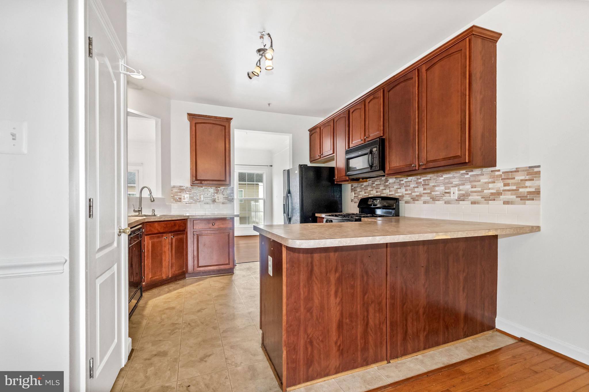 3311 Castle Ridge Circle, Unit 31 Silver Spring, MD 20904 - Photo 6 of 28