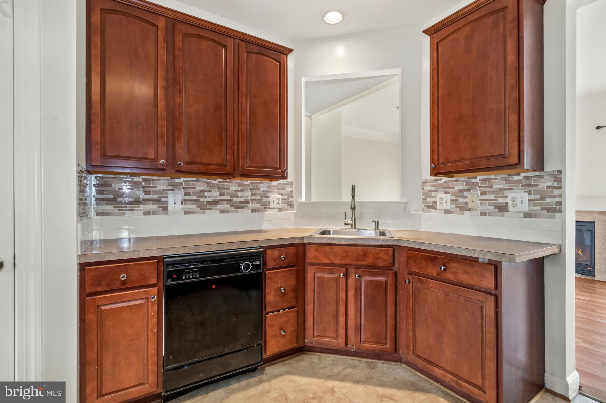 3311 Castle Ridge Circle, Unit 31 Silver Spring, MD 20904 - Photo 8 of 28