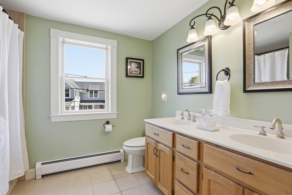 49 Pleasant Street Manchester, MA 01944 - Photo 20 of 34