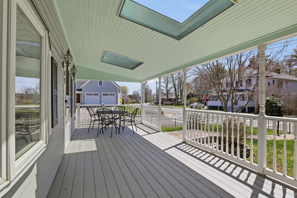 49 Pleasant Street Manchester, MA 01944 - Photo 27 of 34