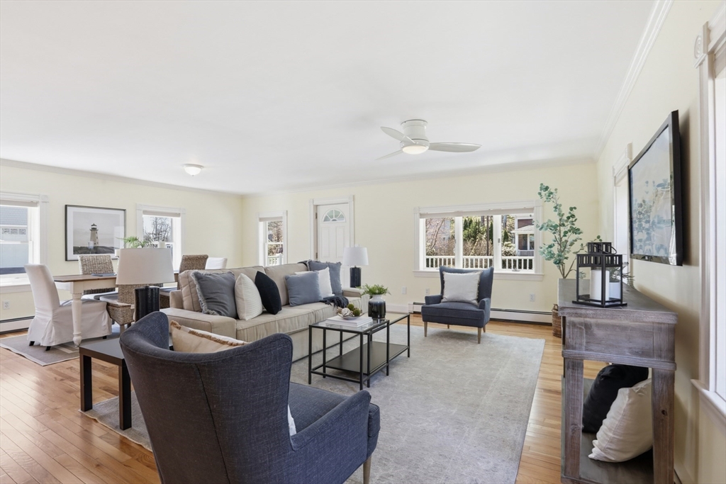 49 Pleasant Street Manchester, MA 01944 - Photo 6 of 34