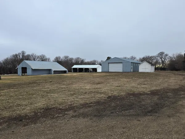 $510,000 | 22525 Read Avenue, Worthington, MN 56187