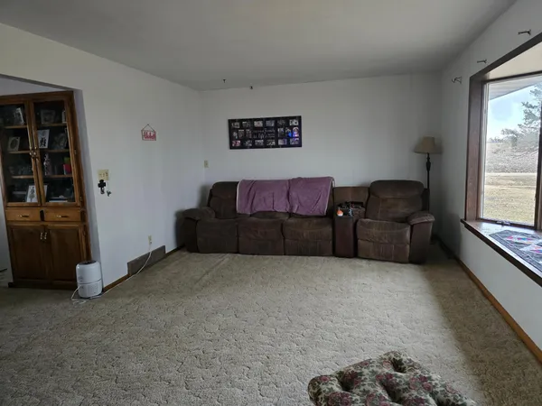 $510,000 | 22525 Read Avenue, Worthington, MN 56187