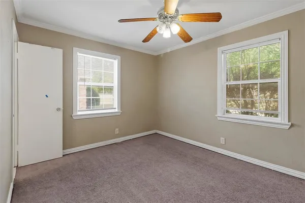 $1,995 | 807 Ash Lane, Cedar Hill, TX 75104
