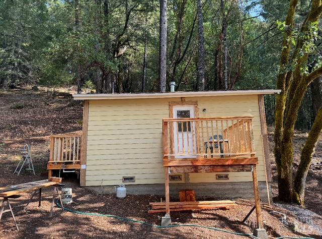 6651 Hearst Willits Road Willits, CA 95490 - Photo 1 of 11 a view of a back yard