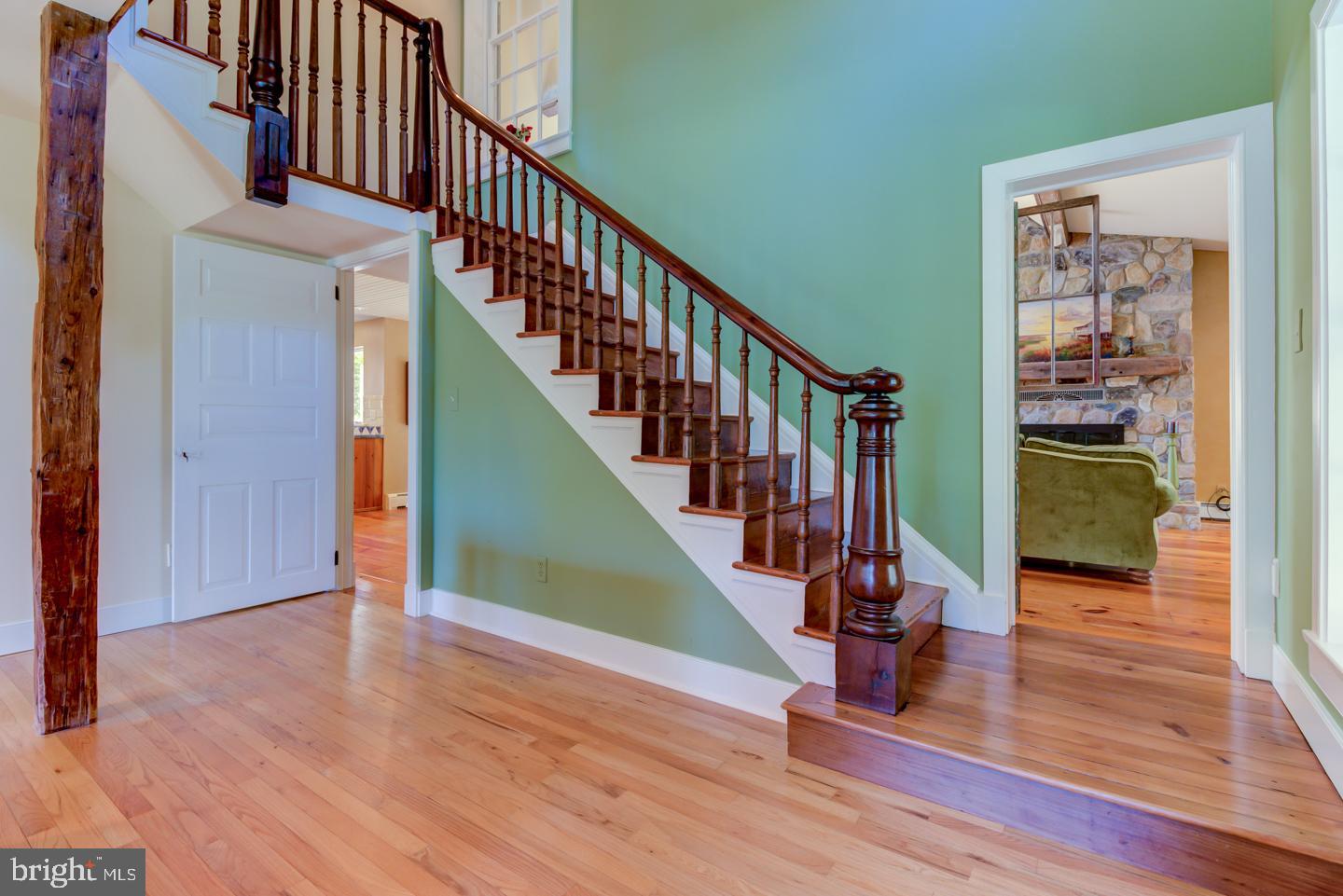 189 Good Hope Road Landenberg, PA 19350 - Photo 9 of 40 antique stairway