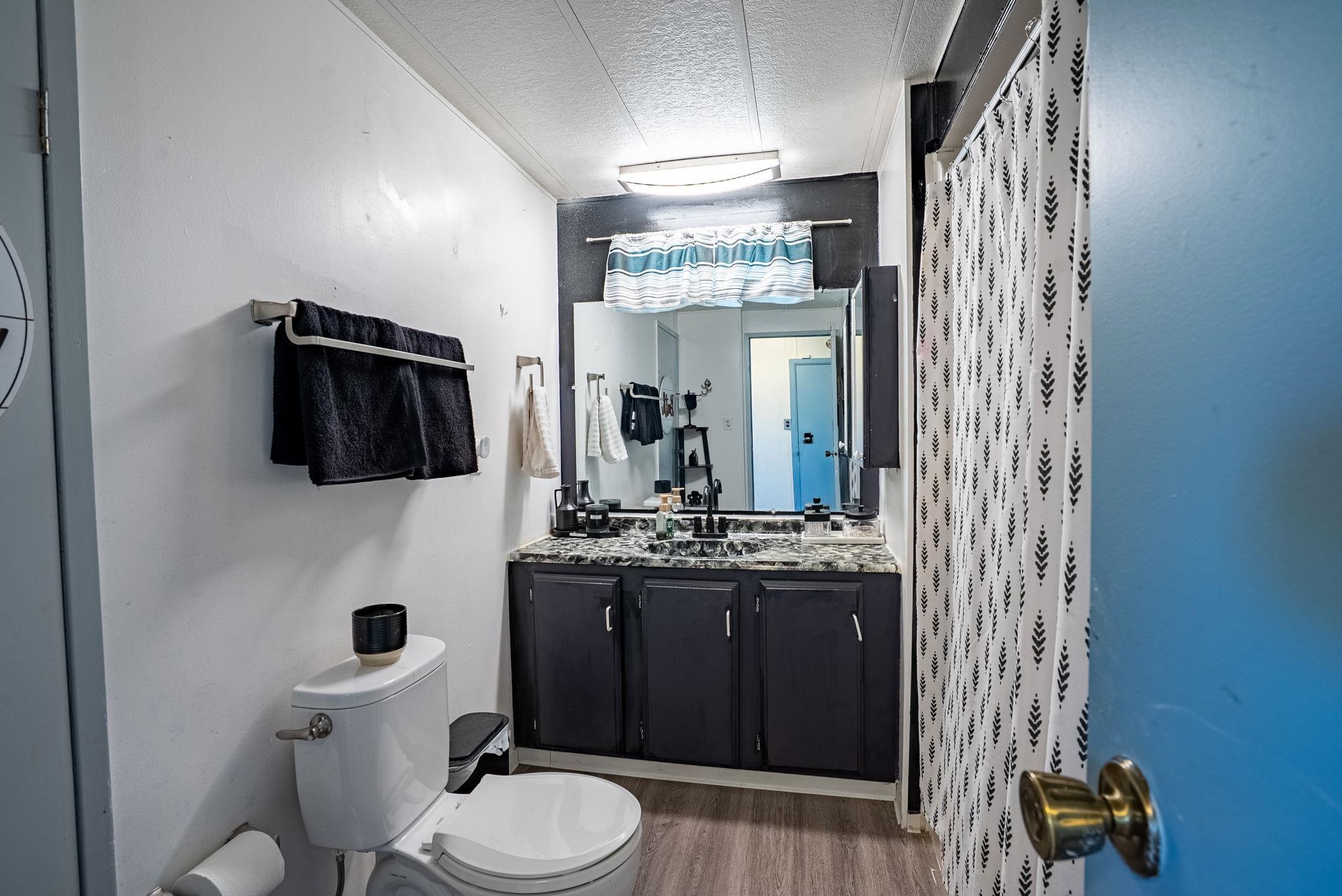 3925 East Farwell Road, Unit 19 Mead, WA 99021 - Photo 8 of 32