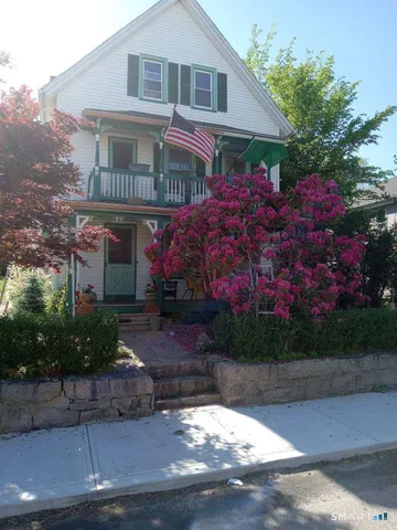 $2,000 | 22 Stillman Avenue, Pawcatuck, CT 06379