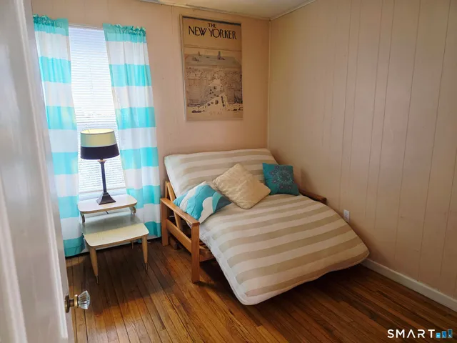 $2,000 | 22 Stillman Avenue, Stonington, CT 06379