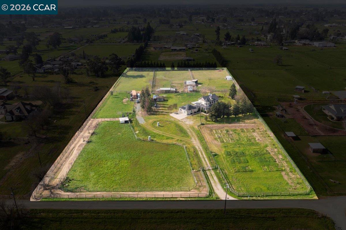 24685 Fuhrman Road Acampo, CA 95220 - Photo 11 of 58 a view of swimming pool