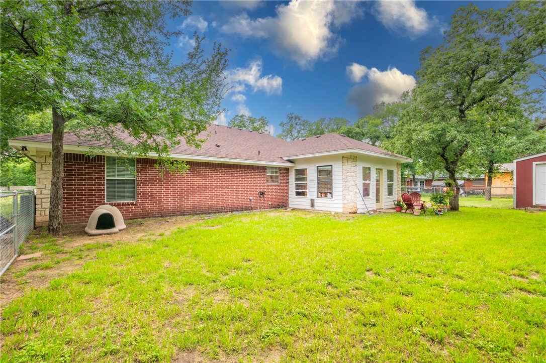 1203 Ave B Waco, TX 76705 - Photo 32 of 32 a aerial view of a house with swimming pool