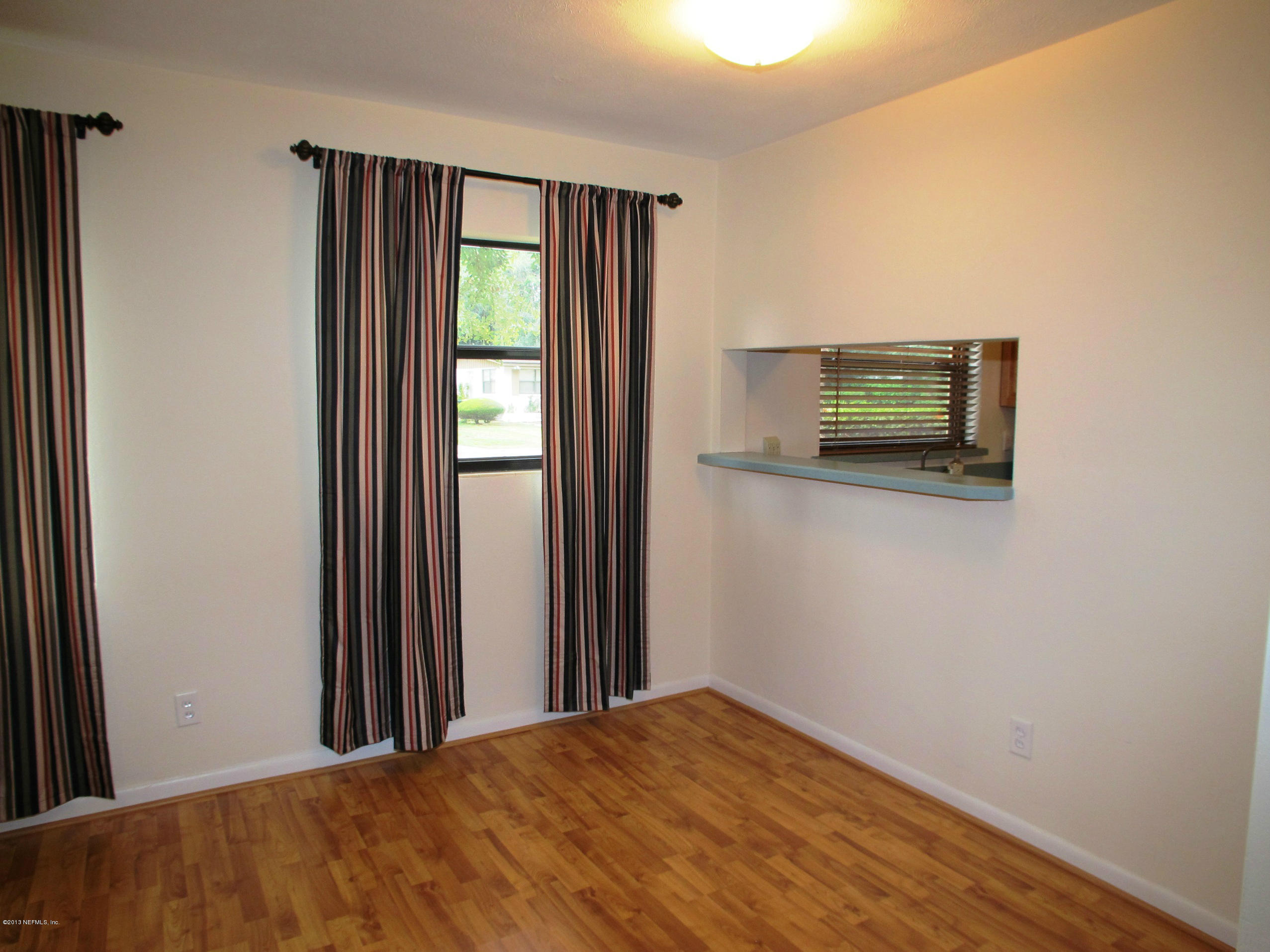 3827 Pizarro Road Jacksonville, FL 32217 - Photo 8 of 22 Dining Area