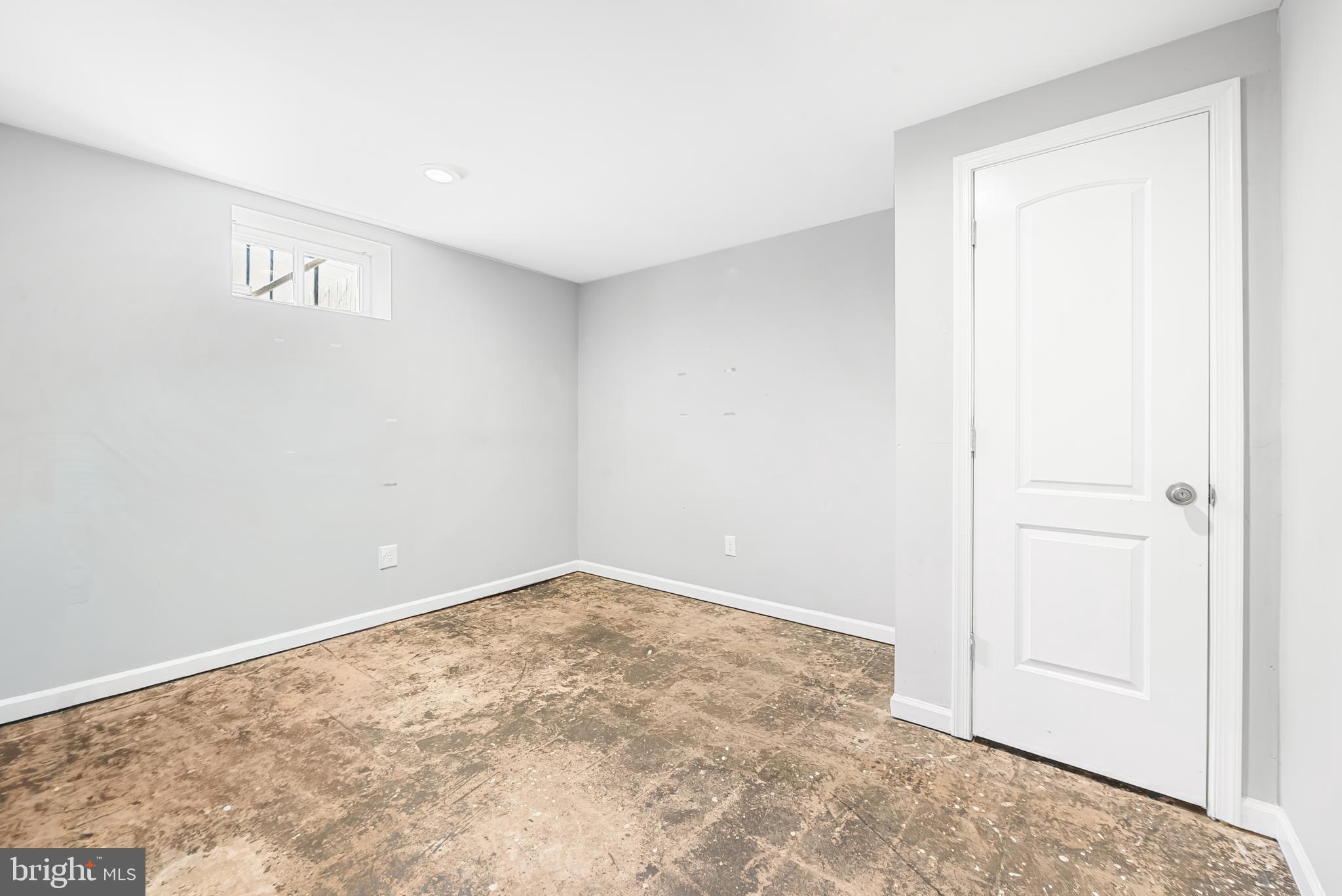 4213 Rokeby Road Baltimore, MD 21229 - Photo 22 of 24